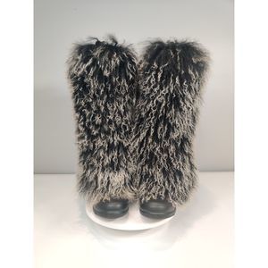 NWOT Mongolian Fur Boot Covers 2 Tone Black/Cream from Canada